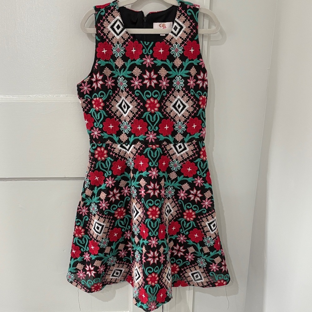 100% to CHARITY NEW GB Girls Sz 14 Embroidered Holiday Dress Dillards Exclusive